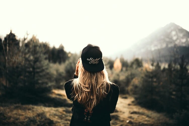 image of a teenage girl looking the horizon