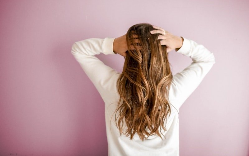 woman with healthy long hair