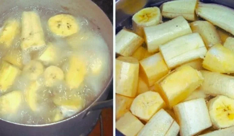 Sliced bananas boiling in a pot